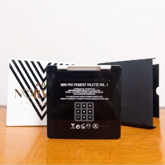 NEW Anastasia Beverly Hills Norvina Mini Pro Pigment Palette Vol. 1 Limited Ed - Picture 5 of 7